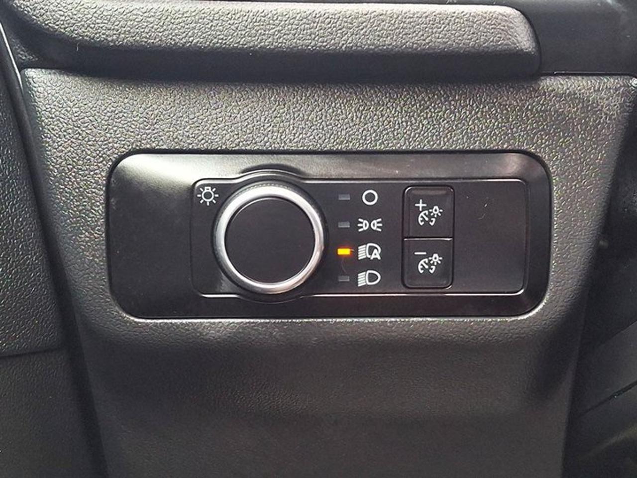 2025 Ford Escape Active AWD | Heated Wheel + Seats | BSW | Remote Start | CarPlay + Android | Rear Camera | and More! Photo