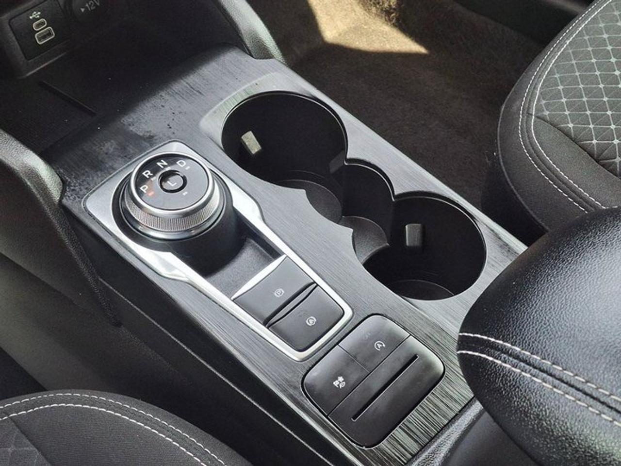 2025 Ford Escape Active AWD | Heated Wheel + Seats | BSW | Remote Start | CarPlay + Android | Rear Camera | and More! Photo