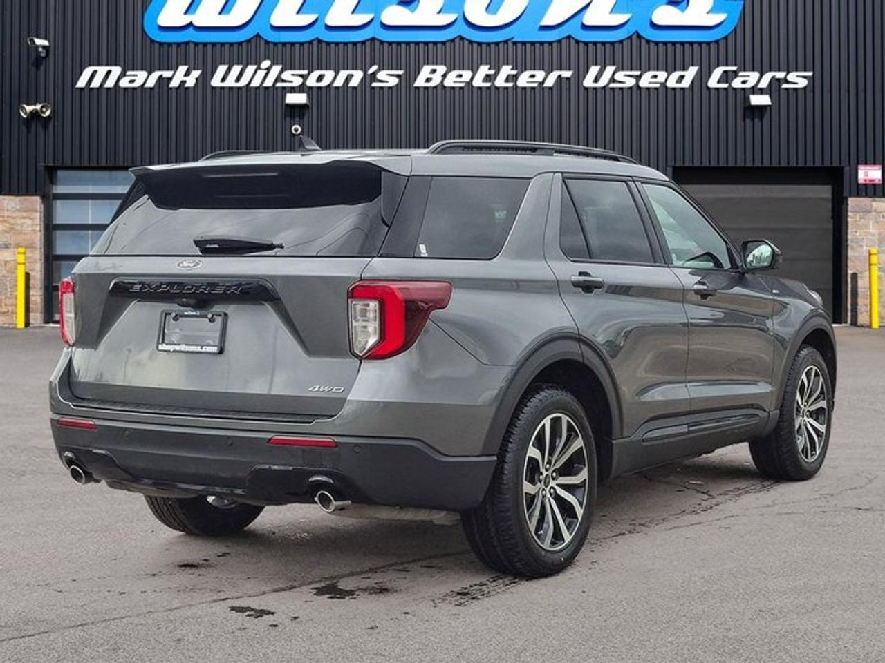 2023 Ford Explorer ST-Line AWD | Leather Trim | Twin Panel Sunroof | Nav | 360 Camera | Adaptive Cruise | and More ! Photo
