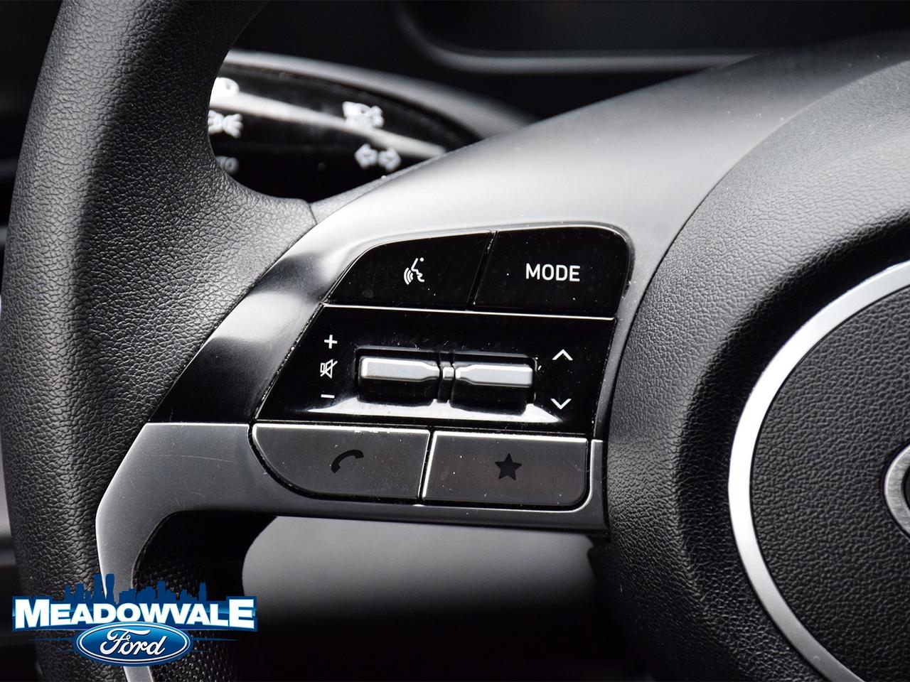 2024 Hyundai Elantra Essential Photo