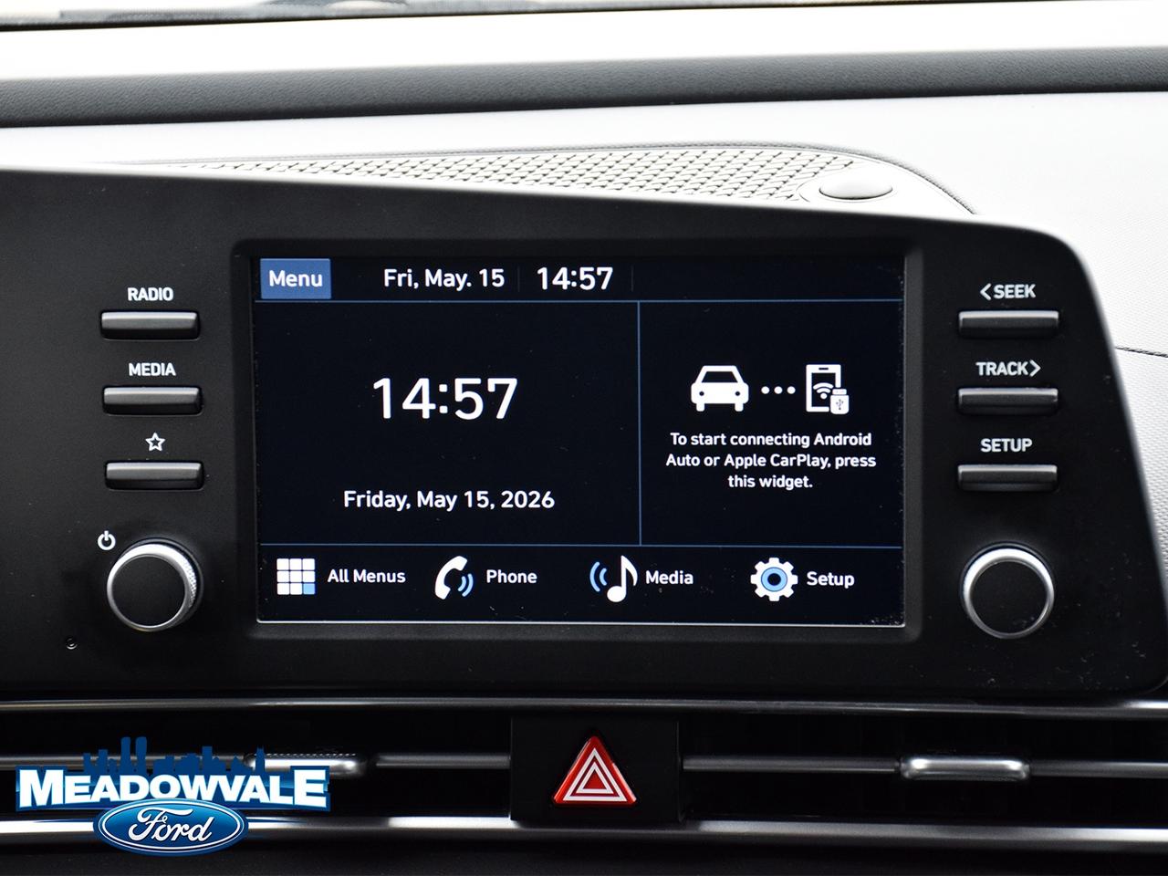 2024 Hyundai Elantra Essential Photo