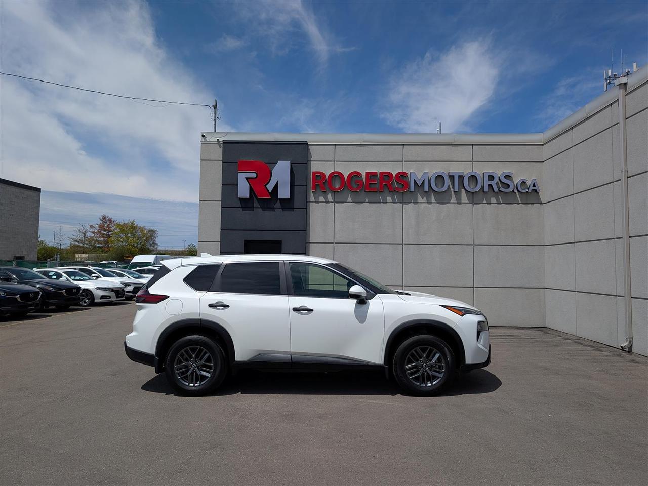 2024 Nissan Rogue S AWD - CARPLAY - REV CAM - REMOTE STARTER Photo