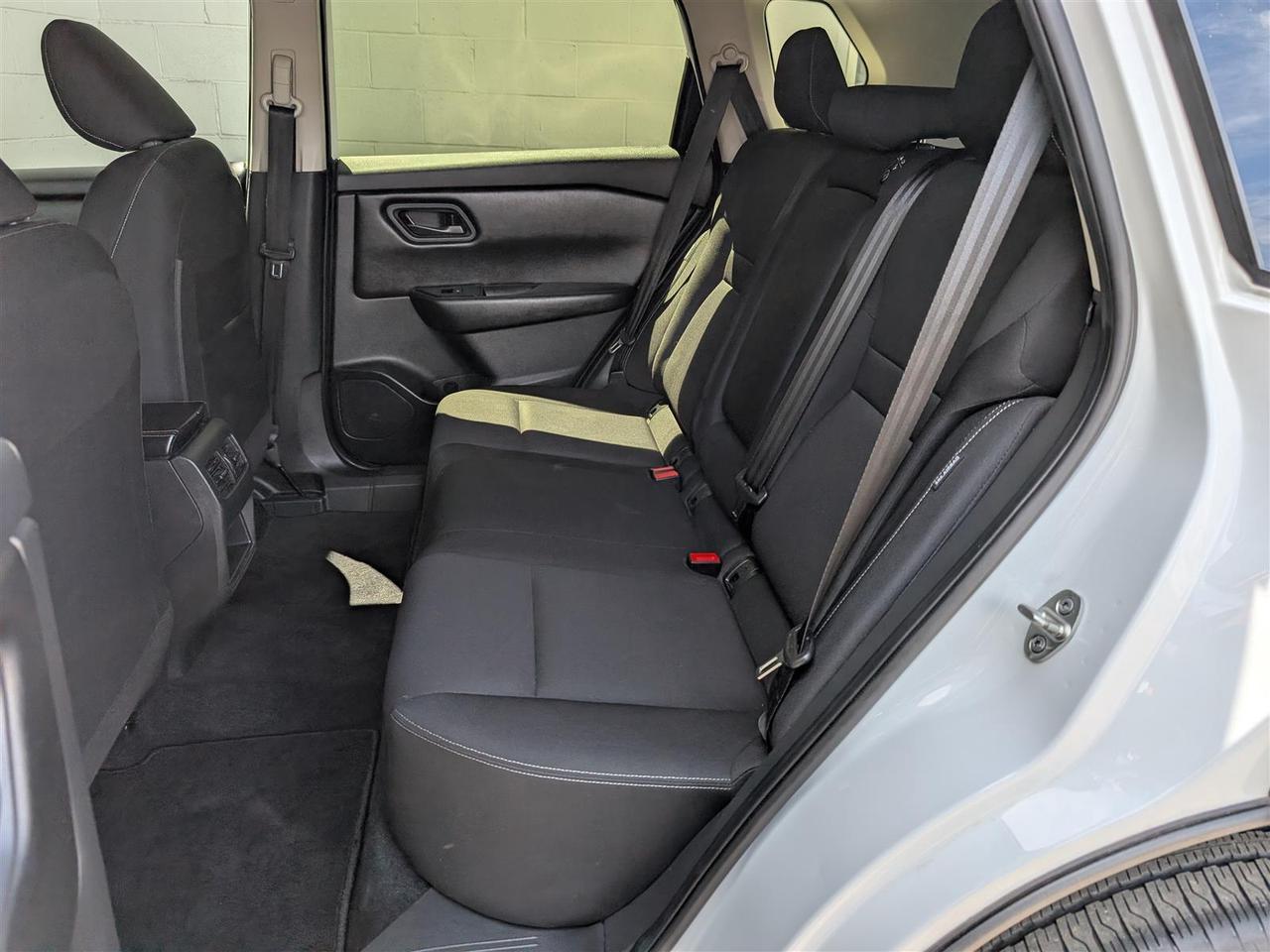 2024 Nissan Rogue S AWD - CARPLAY - REV CAM - REMOTE STARTER Photo
