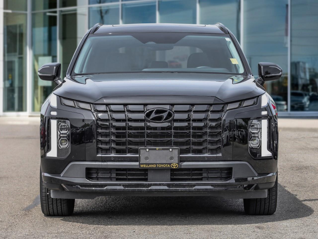 2025 Hyundai PALISADE Urban 8 Passenger Photo