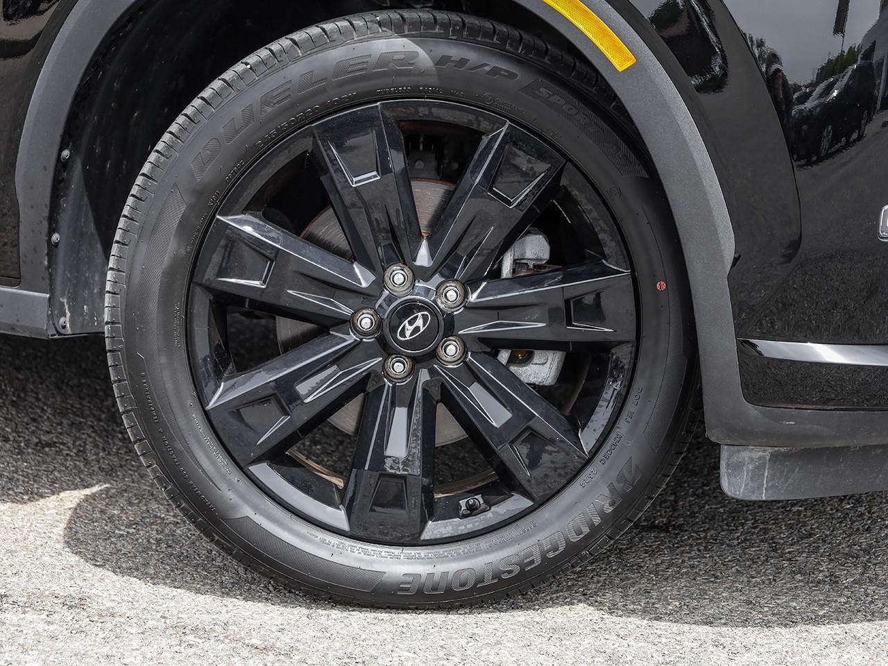 2025 Hyundai PALISADE Urban 8 Passenger Photo