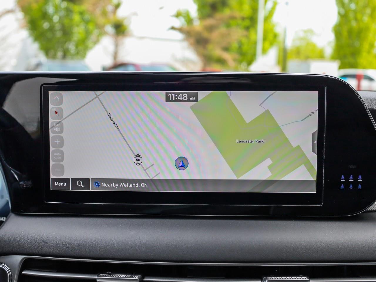 2025 Hyundai PALISADE Urban 8 Passenger Photo