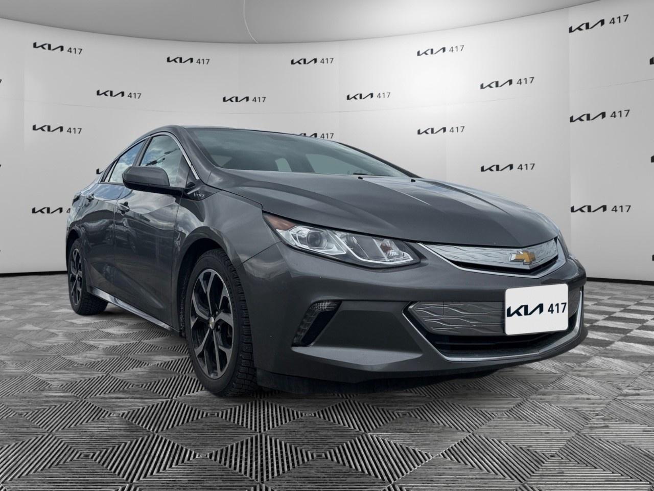 2016 Chevrolet Volt Hatchback LT Photo
