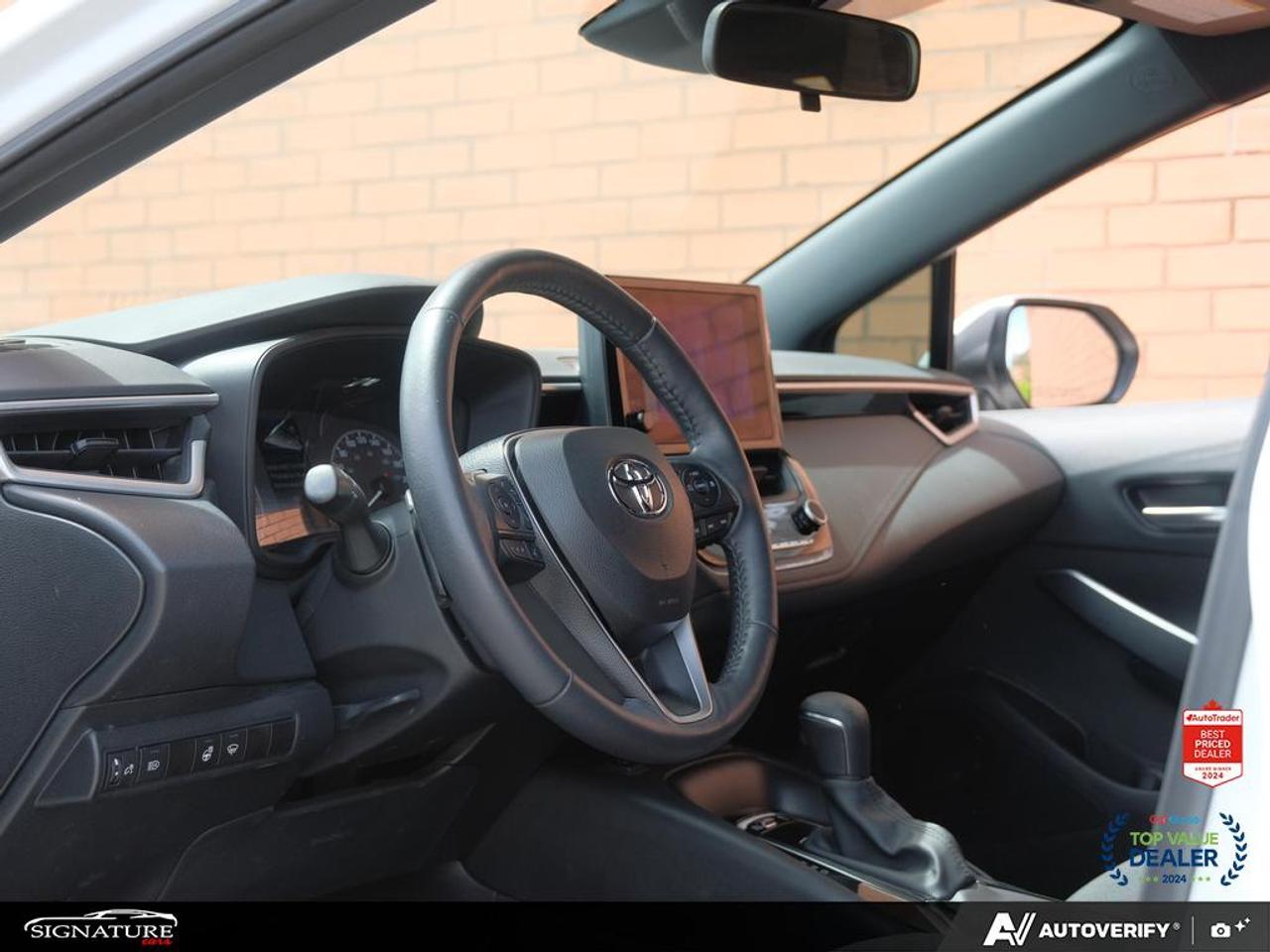 2024 Toyota Corolla SE Upgrade No Accident Sunroof Carplay BSM Photo