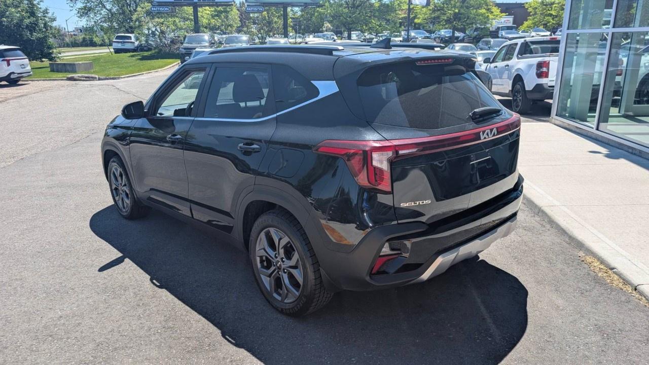 2024 Kia Seltos EX AWD Photo