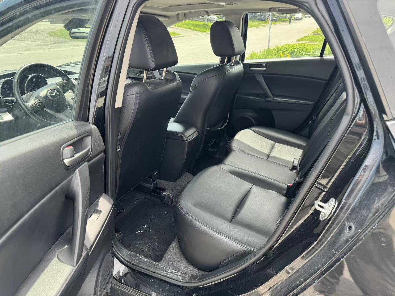 2011 Mazda MAZDA3 4DR HB SPORT AUTO GS Photo