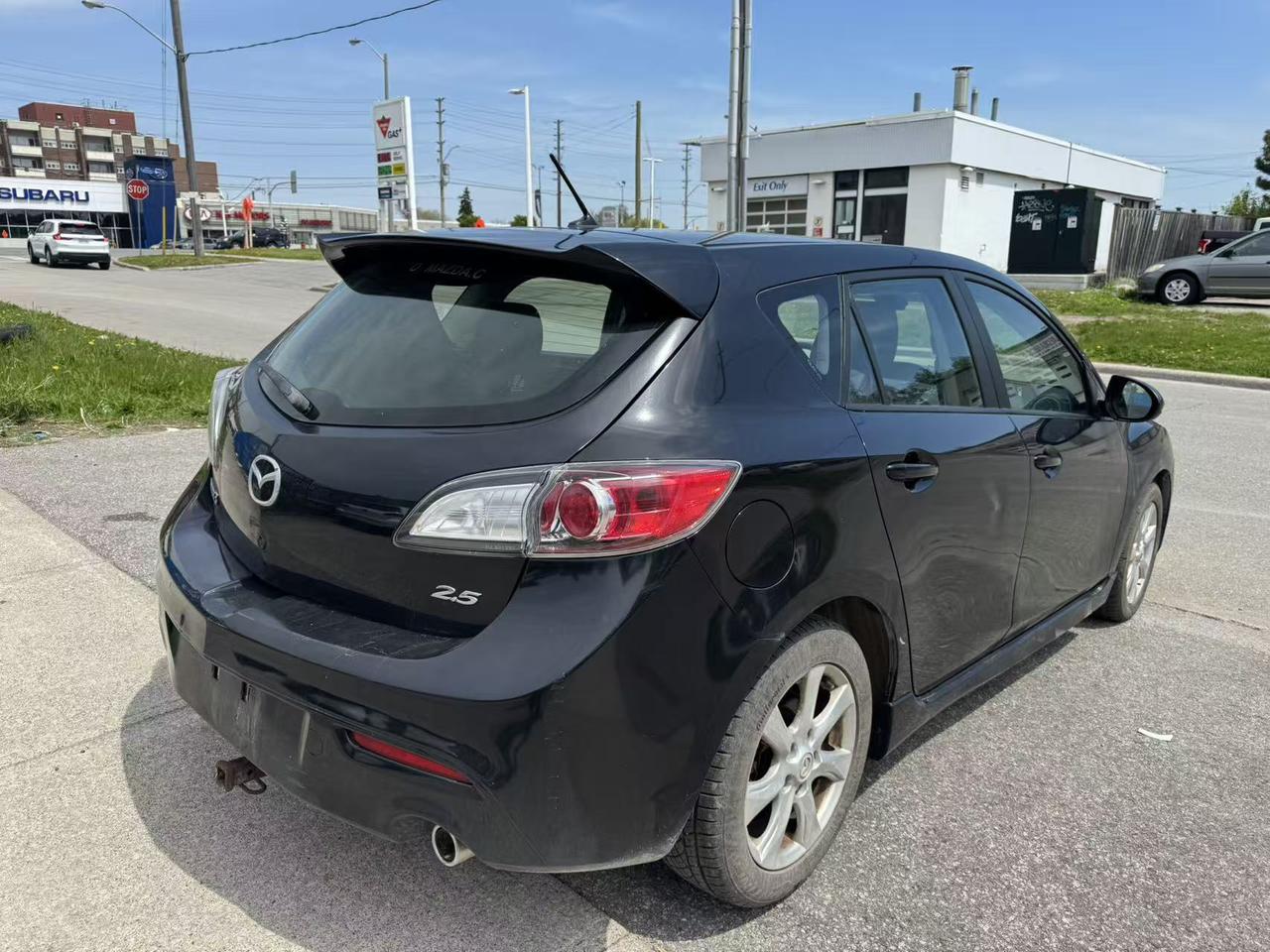 2011 Mazda MAZDA3 4DR HB SPORT AUTO GS Photo3