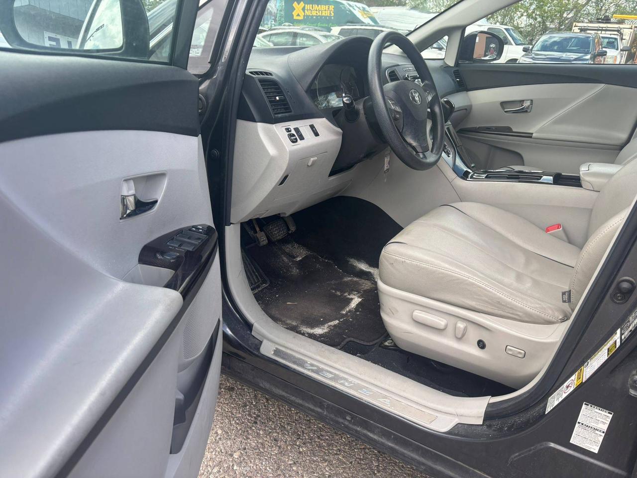 2011 Toyota Venza 4DR WGN V6 AWD Photo