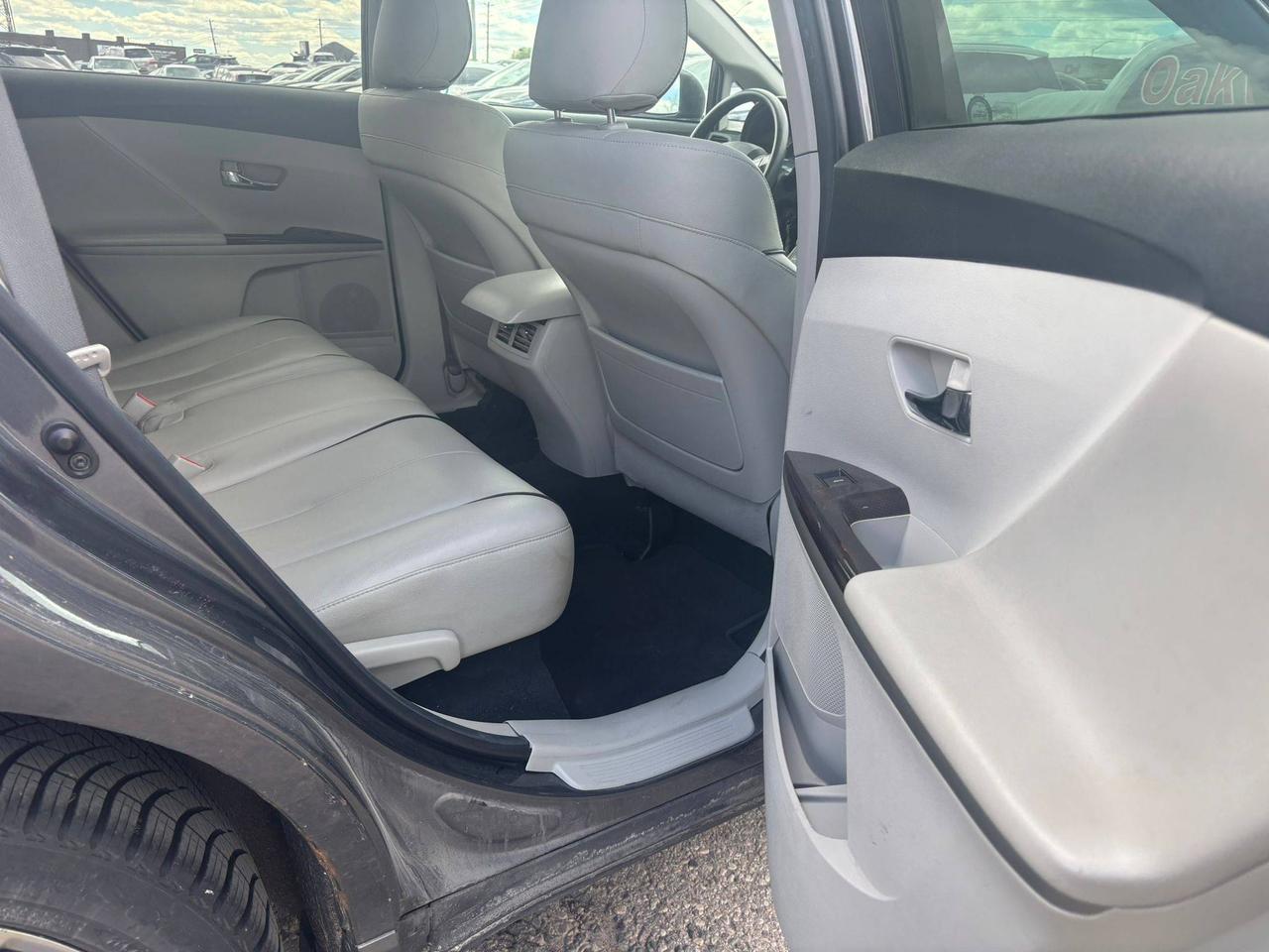 2011 Toyota Venza 4DR WGN V6 AWD Photo
