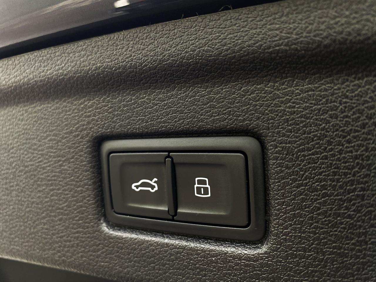 2018 Audi A5 SPORTBACK-QUATTRO-S-LINE SPORT PKG-NAV-CAMERA Photo