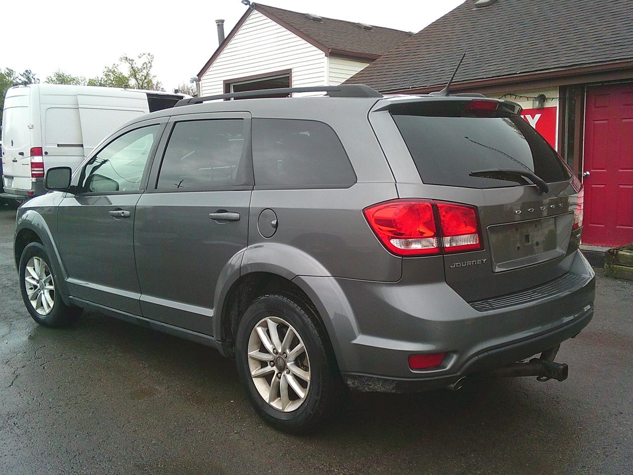2013 Dodge Journey FWD 4dr SXT 7 PASS + TOW PKG Photo