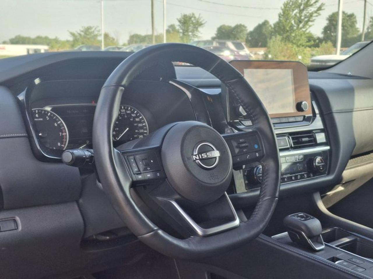 2024 Nissan Pathfinder SV AWD | Pano Sunroof | 360 Camera | Adaptive Cruise | Heated Wheel + Seats | Remote Start & More ! Photo1