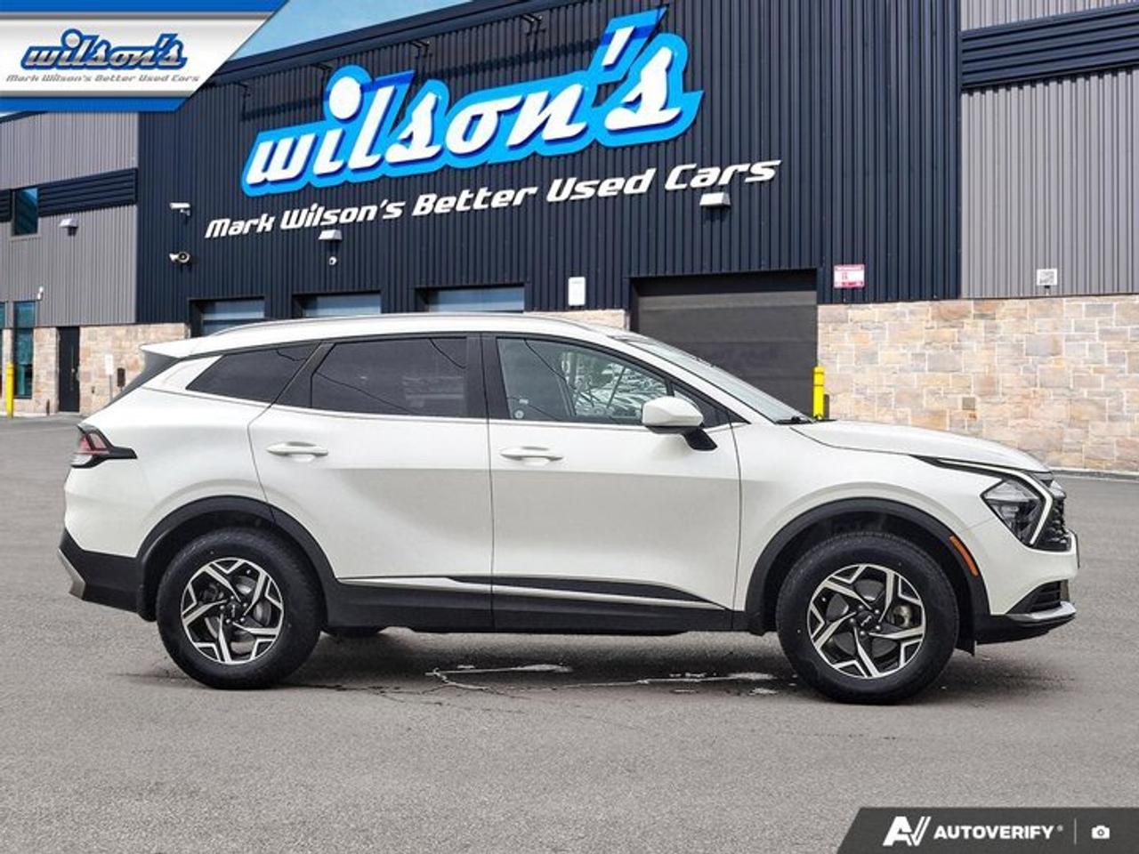2024 Kia Sportage LX AWD | Heated Seats | CarPlay + Android | Rear Camera | and More ! Photo