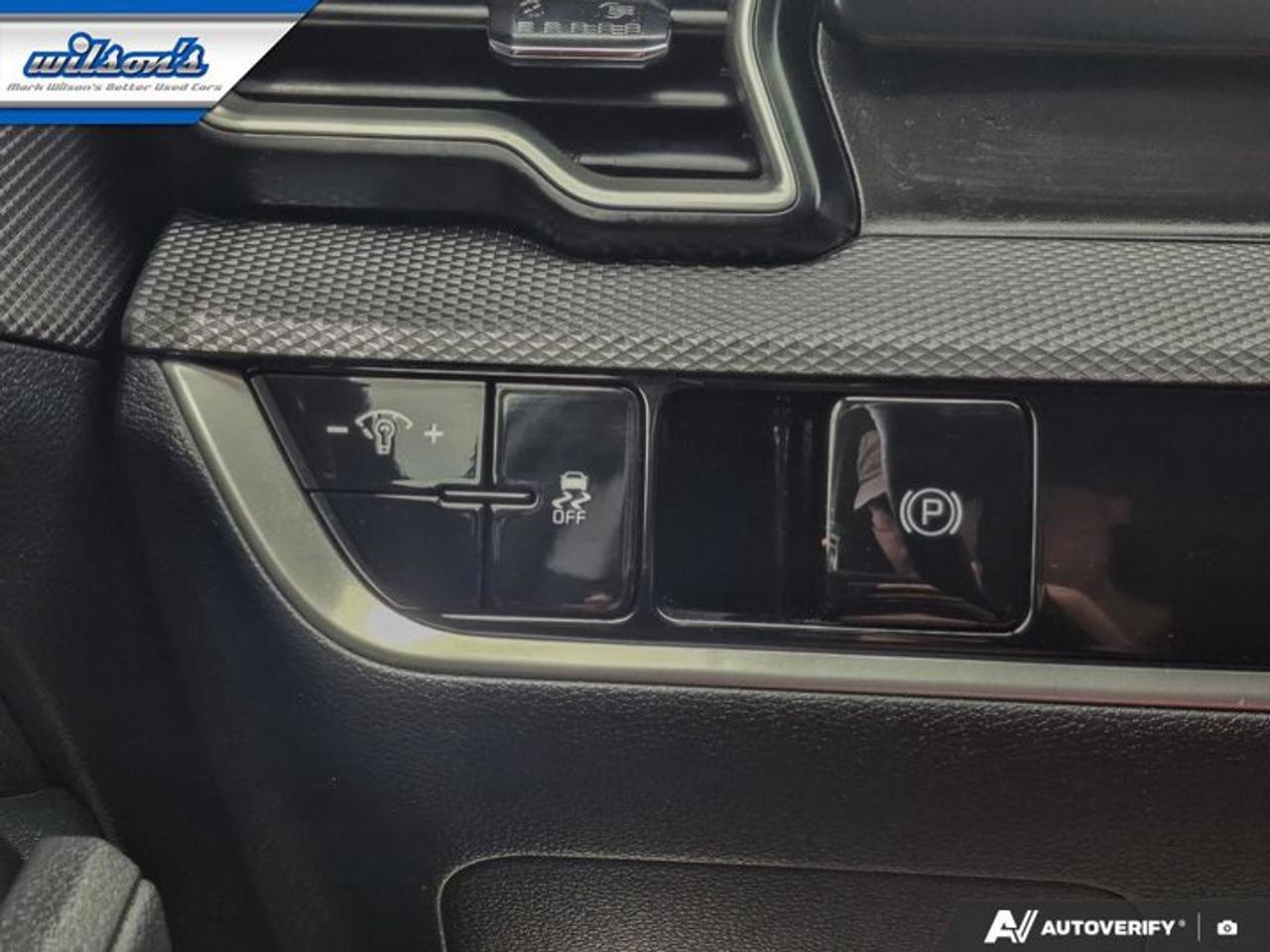 2024 Kia Sportage LX AWD | Heated Seats | CarPlay + Android | Rear Camera | and More ! Photo