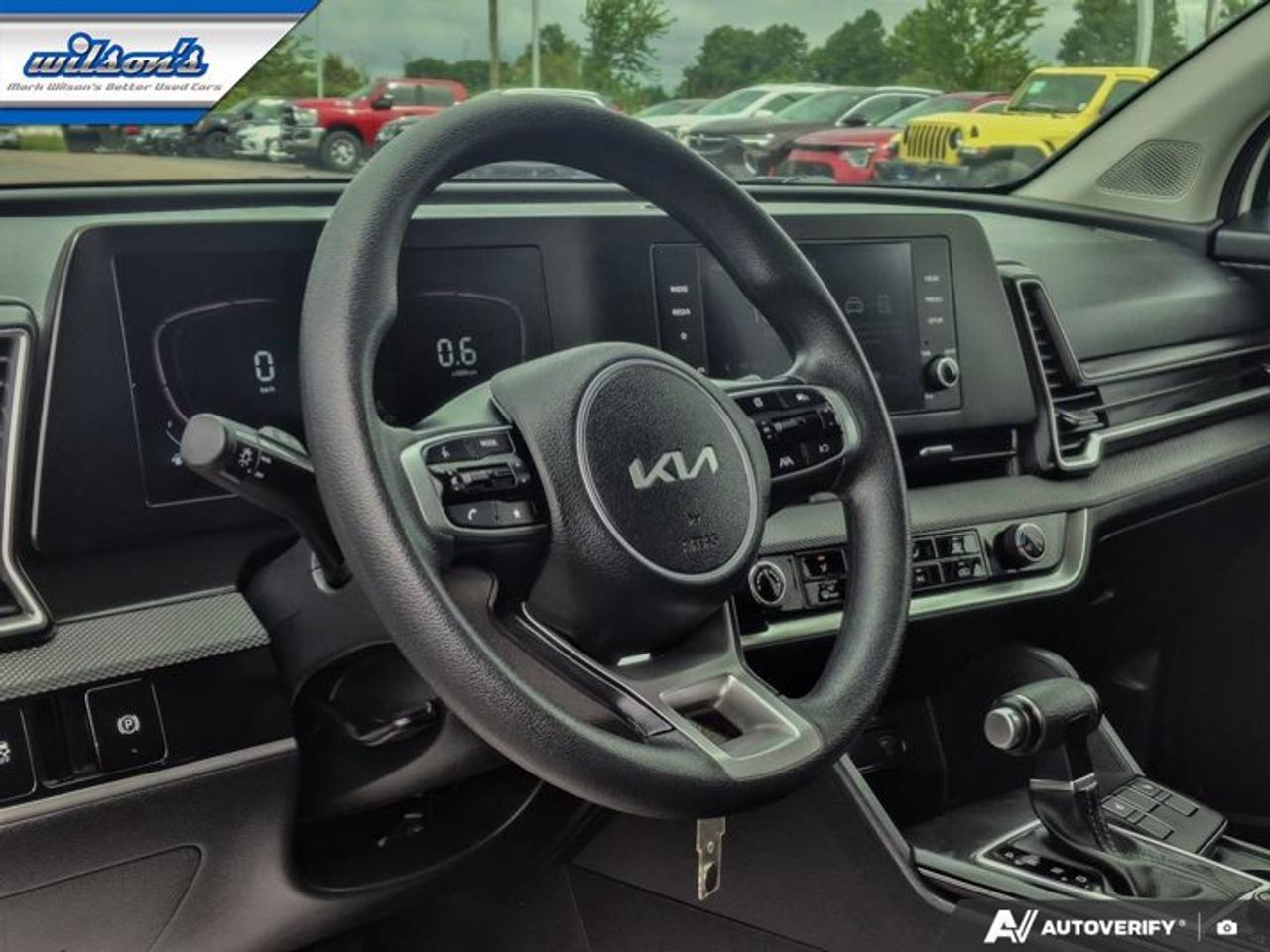 2024 Kia Sportage LX AWD | Heated Seats | CarPlay + Android | Rear Camera | and More ! Photo