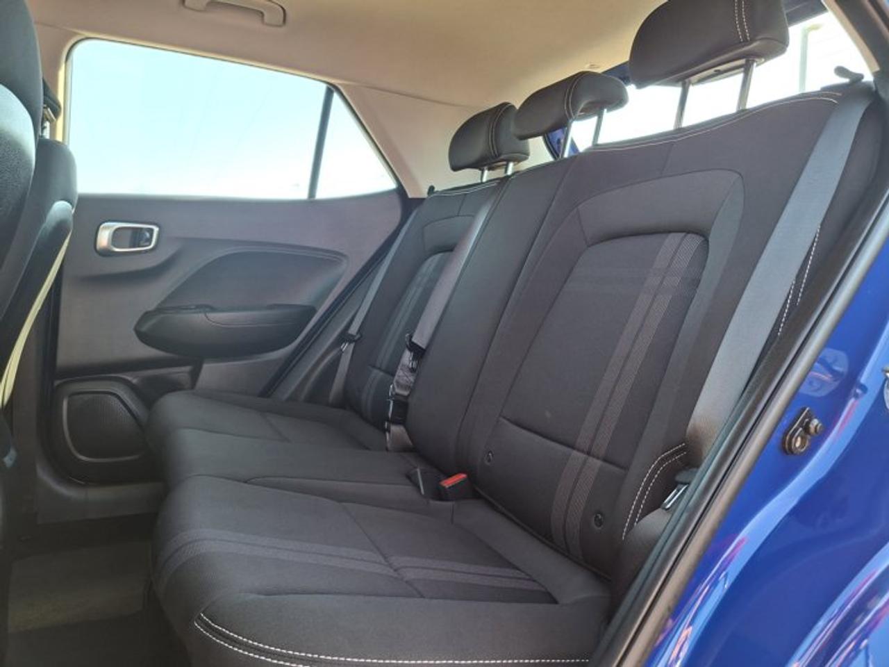 2025 Hyundai Venue Preferred | Heated Wheel + Seats | BSW | CarPlay + Android | Rear Camera | and More ! Photo