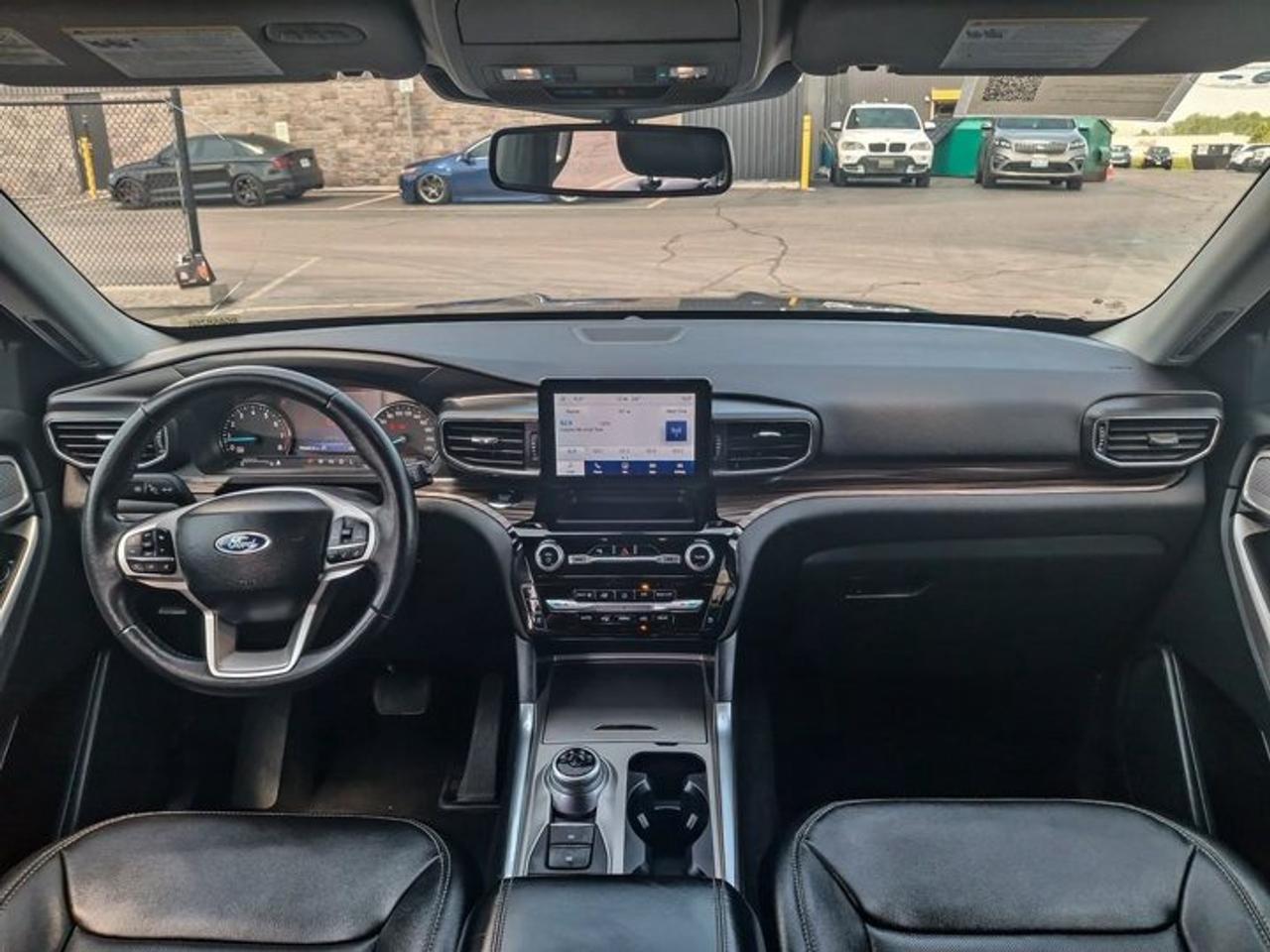 2024 Ford Explorer Limited AWD | Leather | Nav | Adaptive Cruise | Cooled + Heated Seats | Heated Wheel & Much More ! Photo