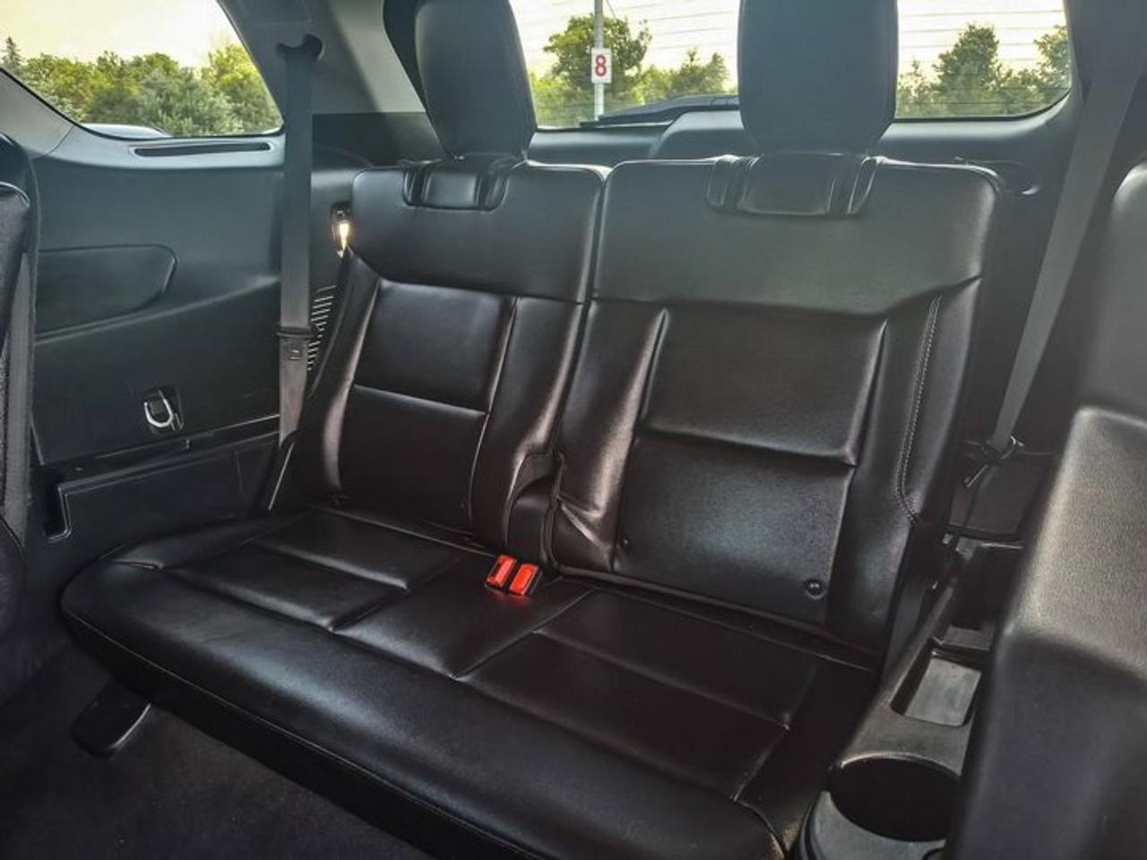 2024 Ford Explorer Limited AWD | Leather | Nav | Adaptive Cruise | Cooled + Heated Seats | Heated Wheel & Much More ! Photo