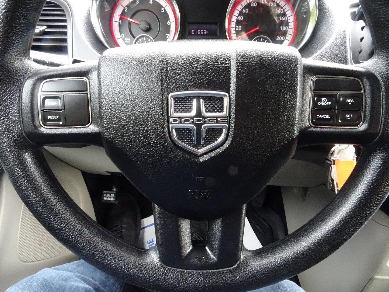 2012 Dodge Grand Caravan SE Photo