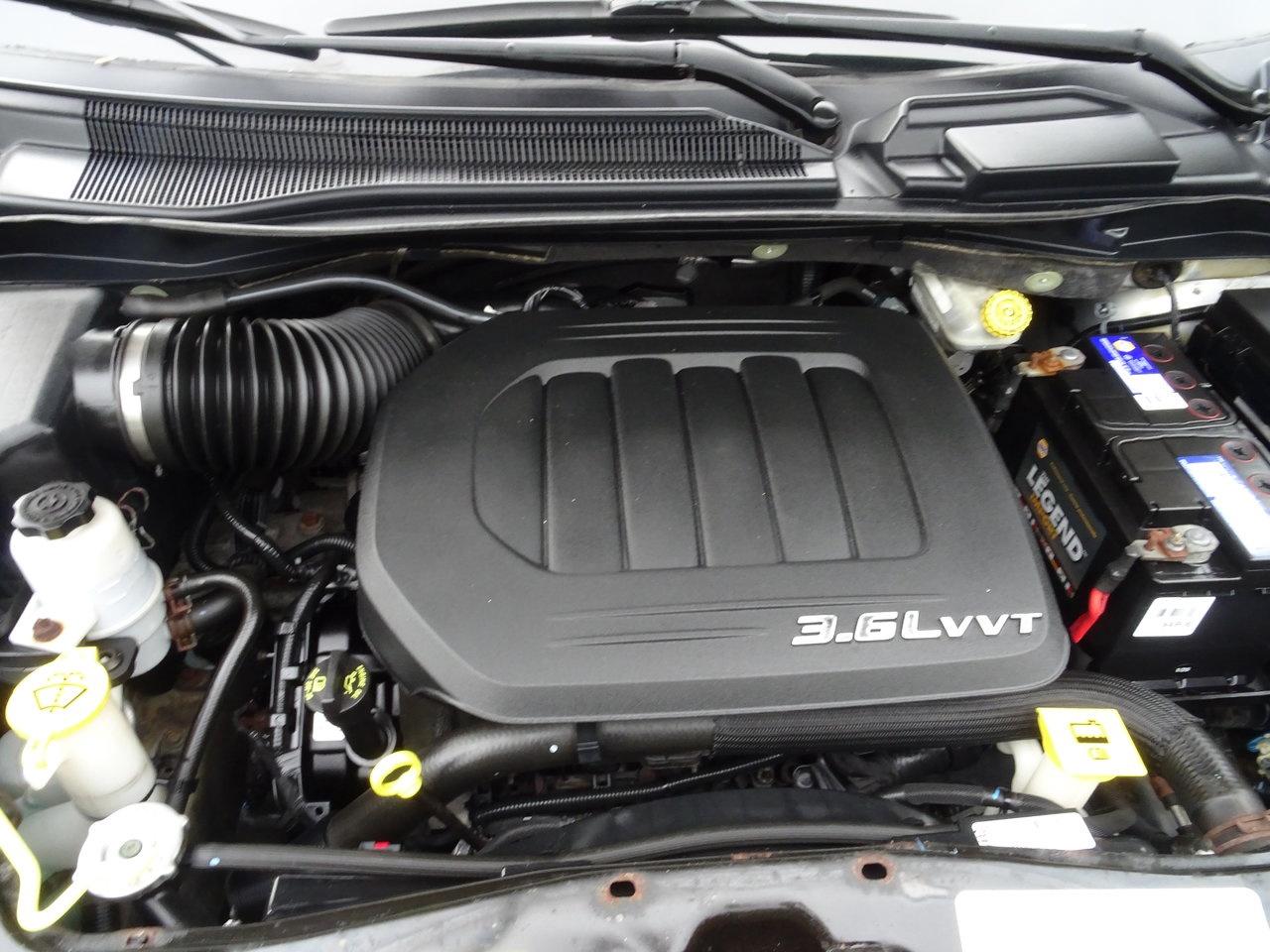 2012 Dodge Grand Caravan SE Photo