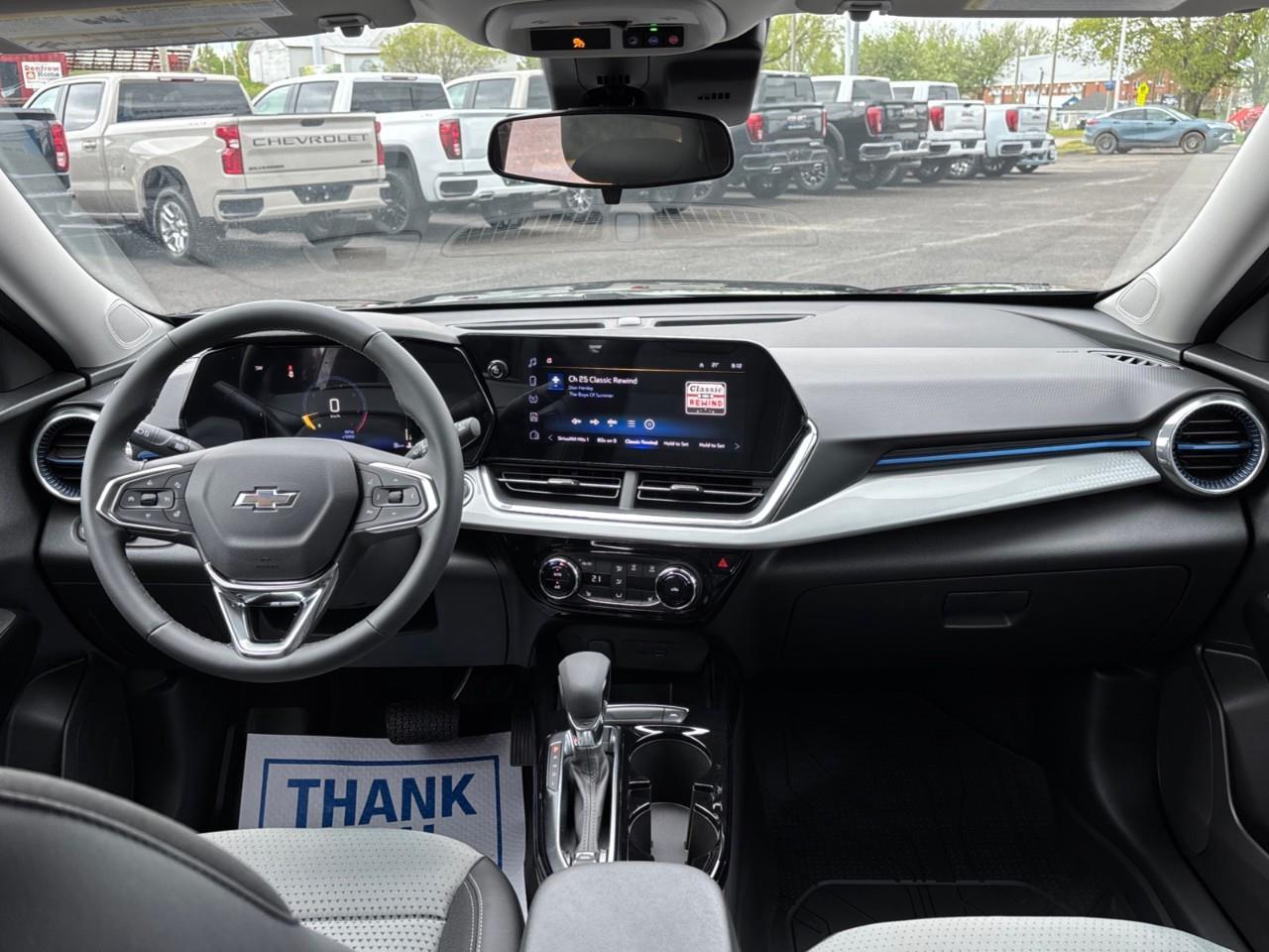 2026 Chevrolet Trax LT New Small 5 Passenger FWD SUV with Heated Front Seats, Heated Steering Wheel and an 11 Diagonal Touchscreen Radio with Wireless Apple Carplay/Android Auto Photo