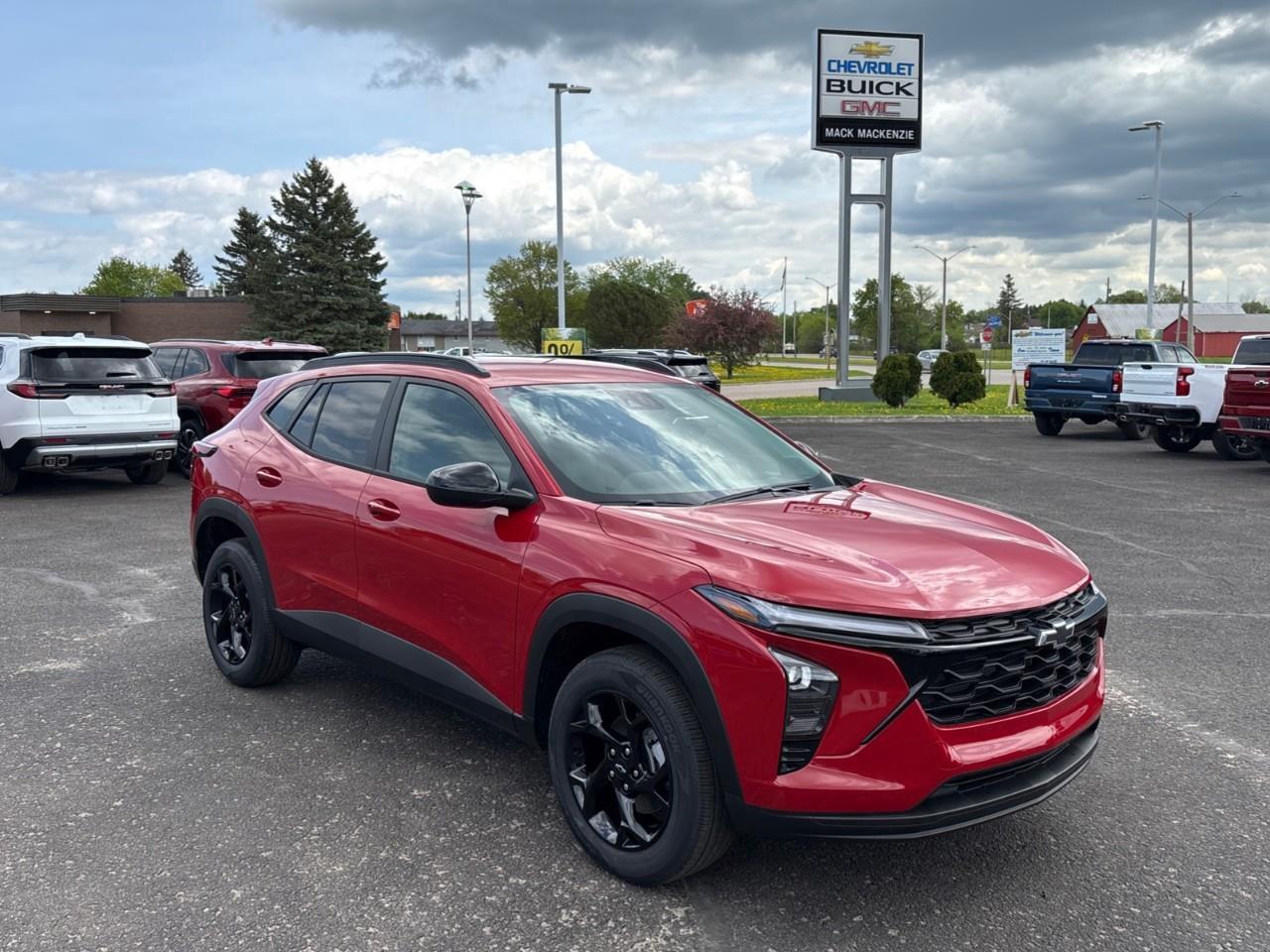 2026 Chevrolet Trax LT New Small 5 Passenger FWD SUV with Heated Front Seats, Heated Steering Wheel and an 11 Diagonal Touchscreen Radio with Wireless Apple Carplay/Android Auto Photo