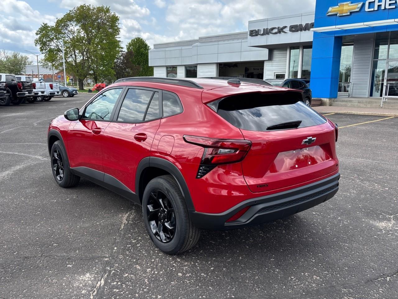 2026 Chevrolet Trax LT New Small 5 Passenger FWD SUV with Heated Front Seats, Heated Steering Wheel and an 11 Diagonal Touchscreen Radio with Wireless Apple Carplay/Android Auto Photo