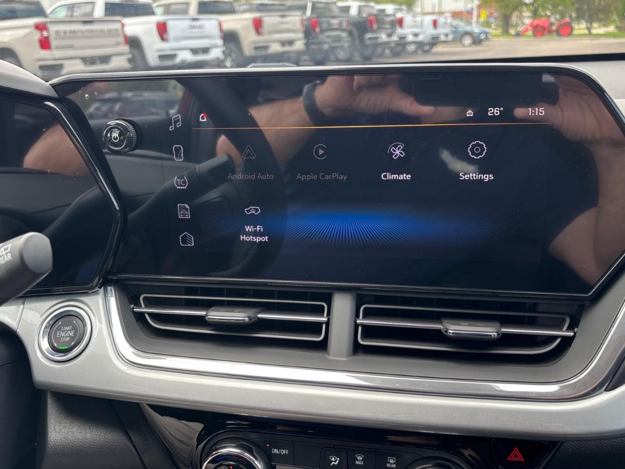 2026 Chevrolet Trax LT New Small 5 Passenger FWD SUV with Heated Front Seats, Heated Steering Wheel and an 11 Diagonal Touchscreen Radio with Wireless Apple Carplay/Android Auto Photo