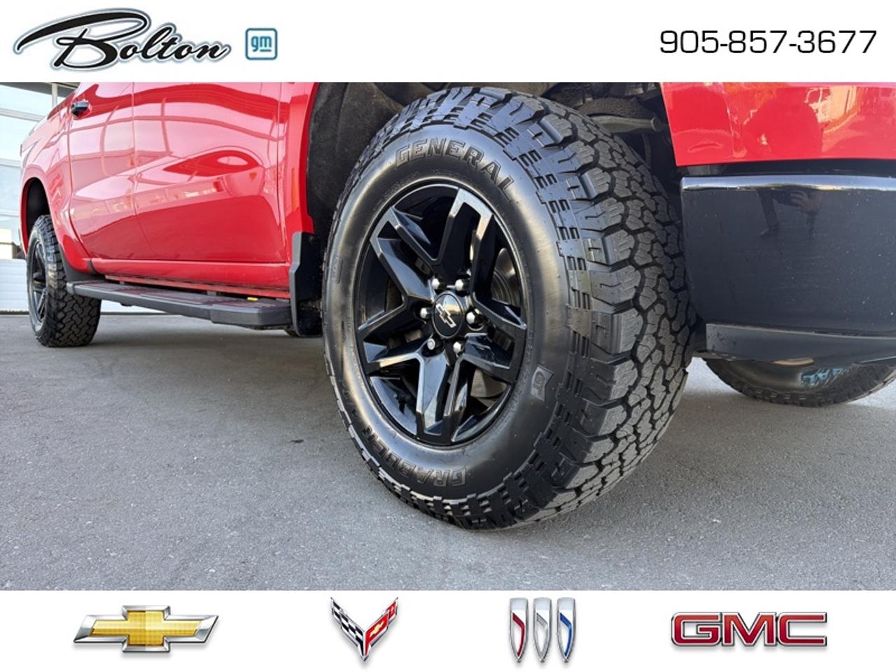 2022 Chevrolet Silverado 1500 LT Trail Boss CERTIFIED PRE-OWNED - FINANCE @ 0.99% Photo
