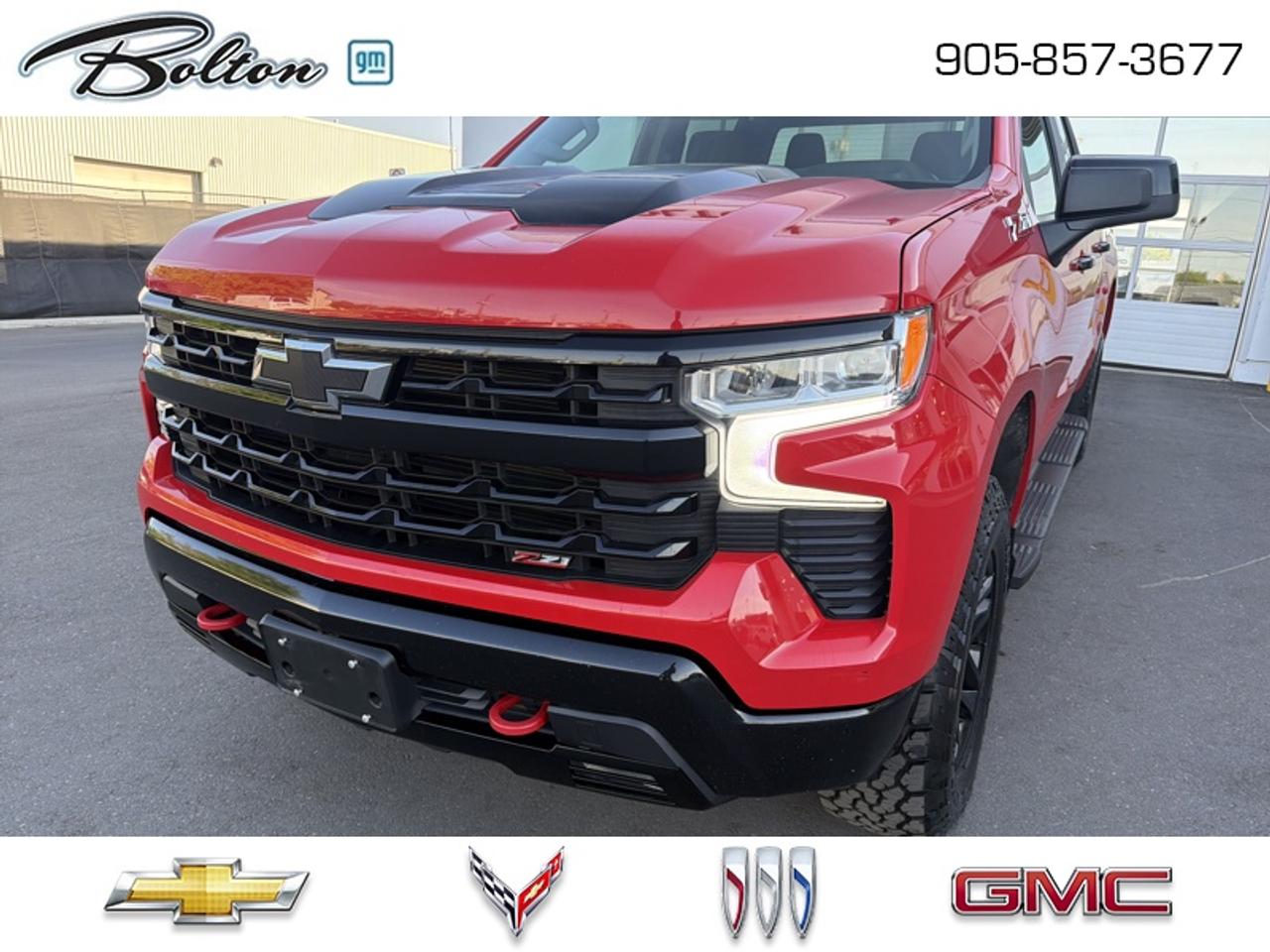 2022 Chevrolet Silverado 1500 LT Trail Boss CERTIFIED PRE-OWNED - FINANCE @ 0.99% Photo
