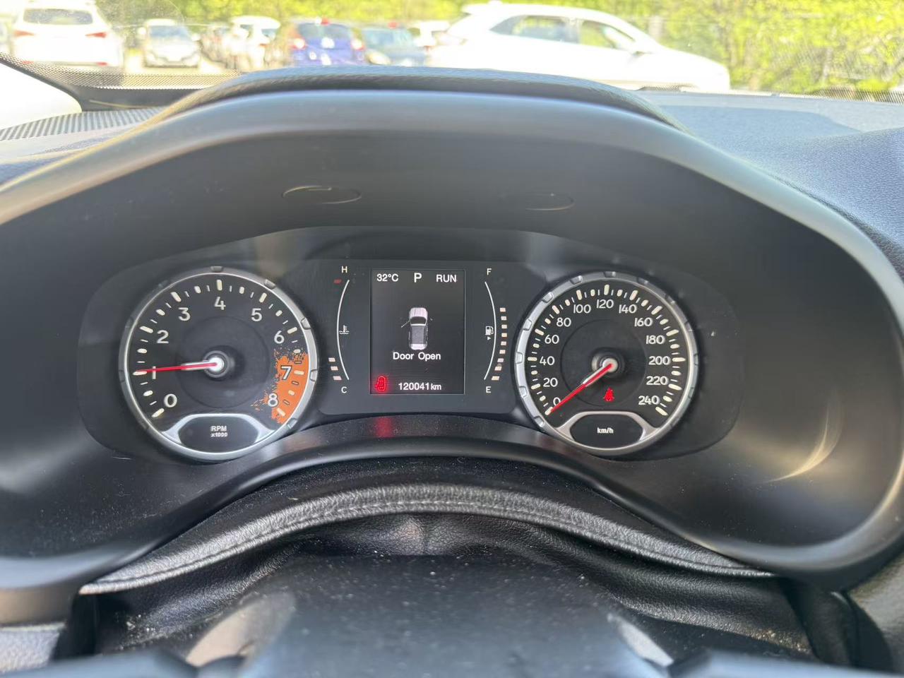 2015 Jeep Renegade 4WD 4dr North Photo