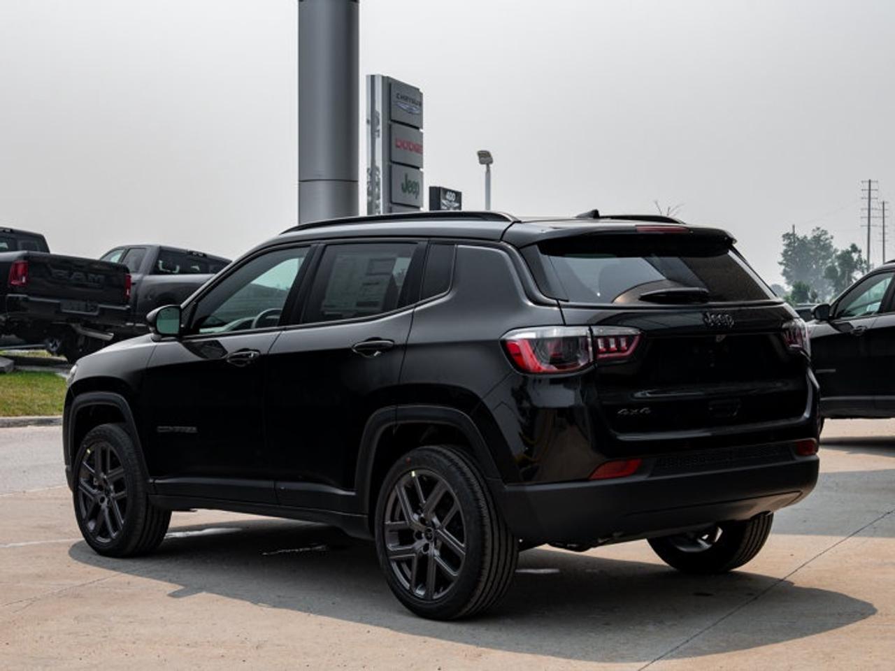 2026 Jeep Compass LIMITED Photo