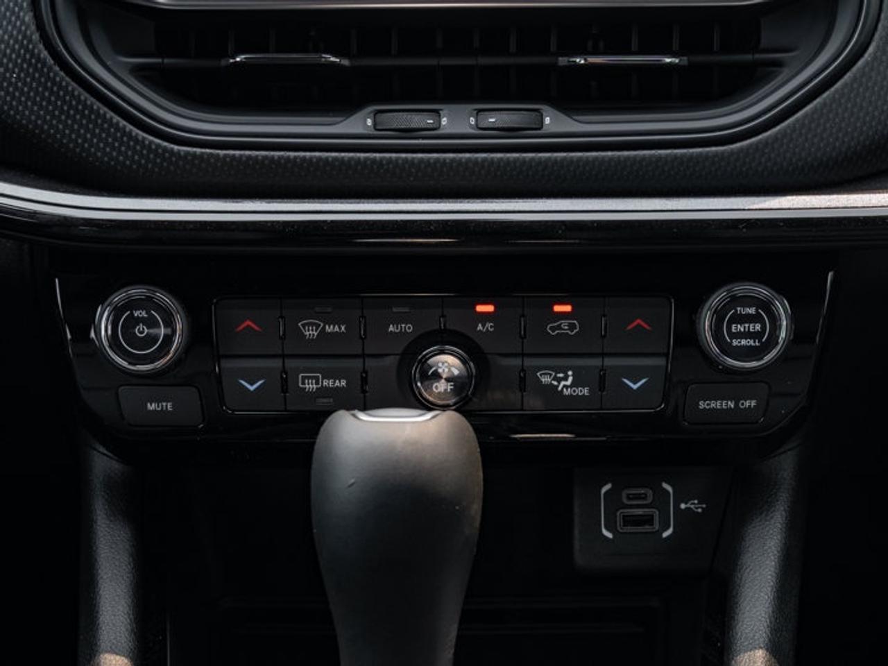 2026 Jeep Compass LIMITED Photo
