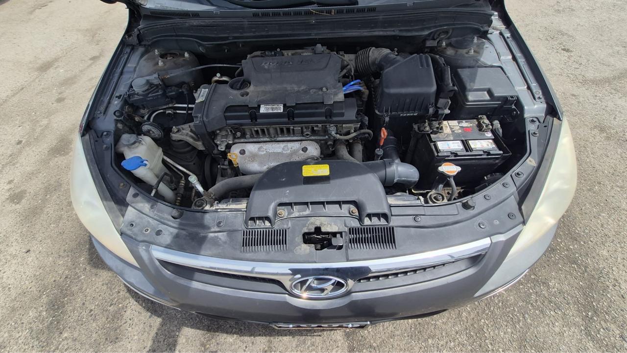 2009 Hyundai Elantra Touring GL, AUTO, 4 CYL, SUNROOF, OILED, CERTIFIED Photo
