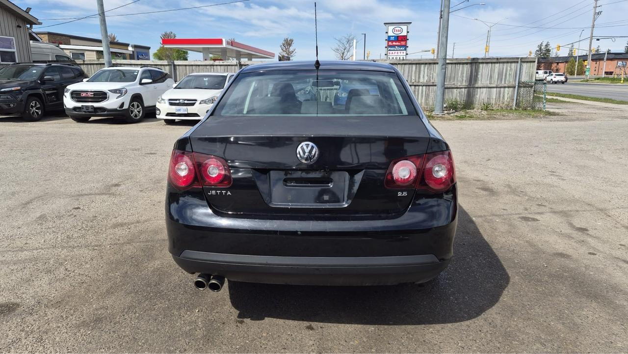 2009 Volkswagen Jetta COMFORTLINE, SEDAN, AUTO, ONLY 54,000KMS, CERT Photo