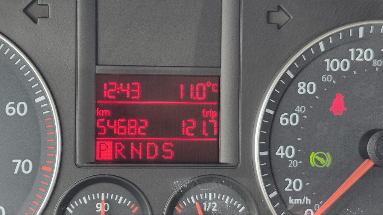 2009 Volkswagen Jetta COMFORTLINE, SEDAN, AUTO, ONLY 54,000KMS, CERT Photo