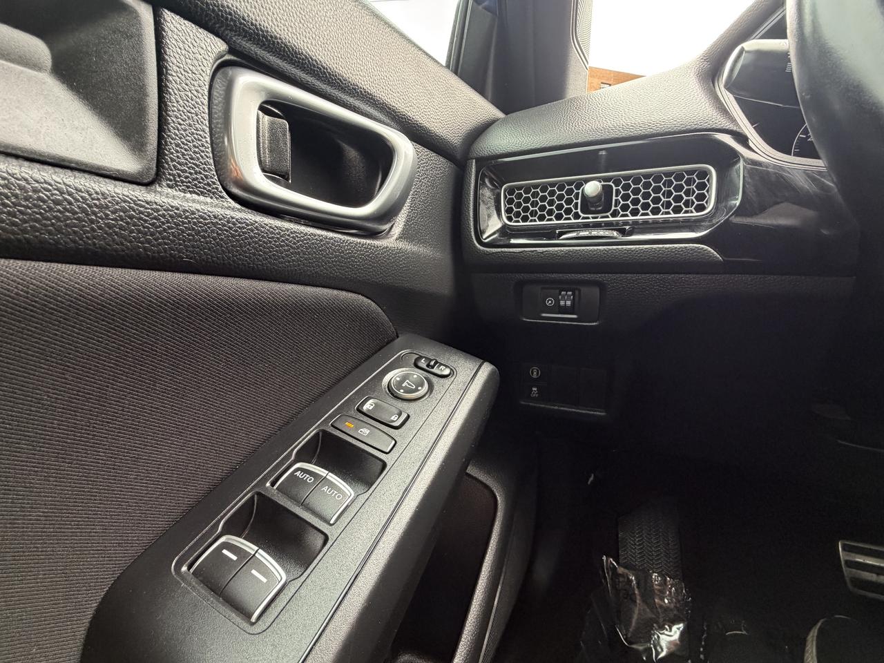 2024 Honda Civic Sedan Sport CVT Photo