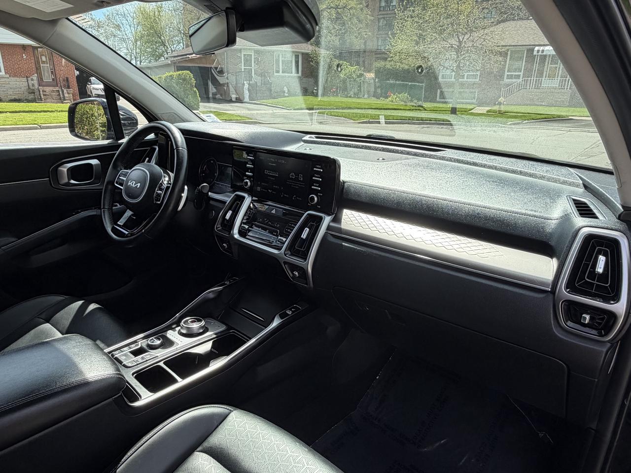 2022 Kia Sorento Plug-In Hybrid EX AWD Photo