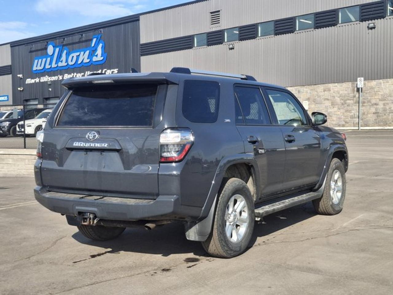 2024 Toyota 4Runner SR5 4WD | 3rd Row | Leather | Sunroof | Radar Cruise | Heated Wheel + Seats | CarPlay | and More ! Photo