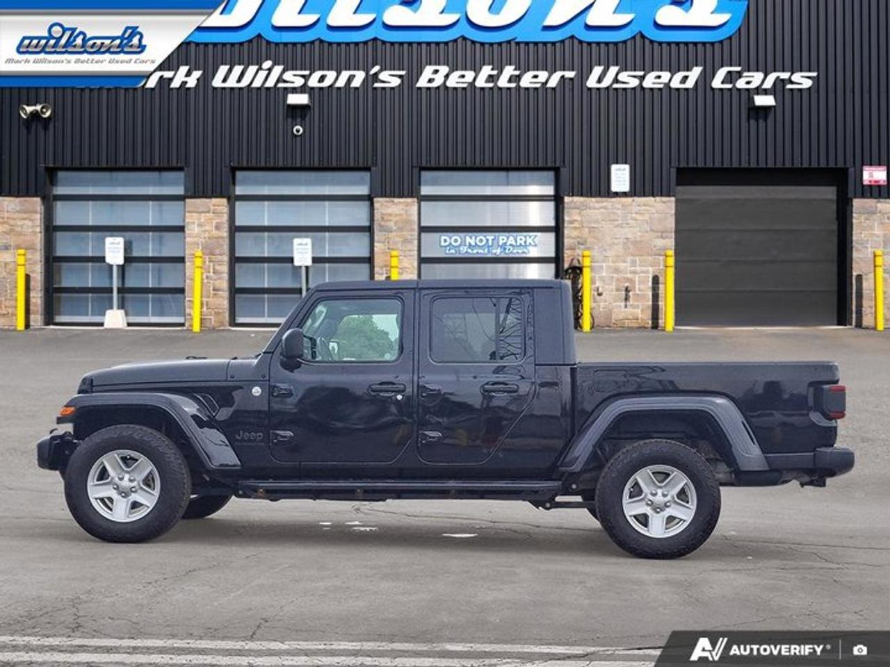 2021 Jeep Gladiator Sport S 4x4 | Tonneau | Heated Steering + Seats | Remote Start | CarPlay | Alpine Audio | and More ! Photo