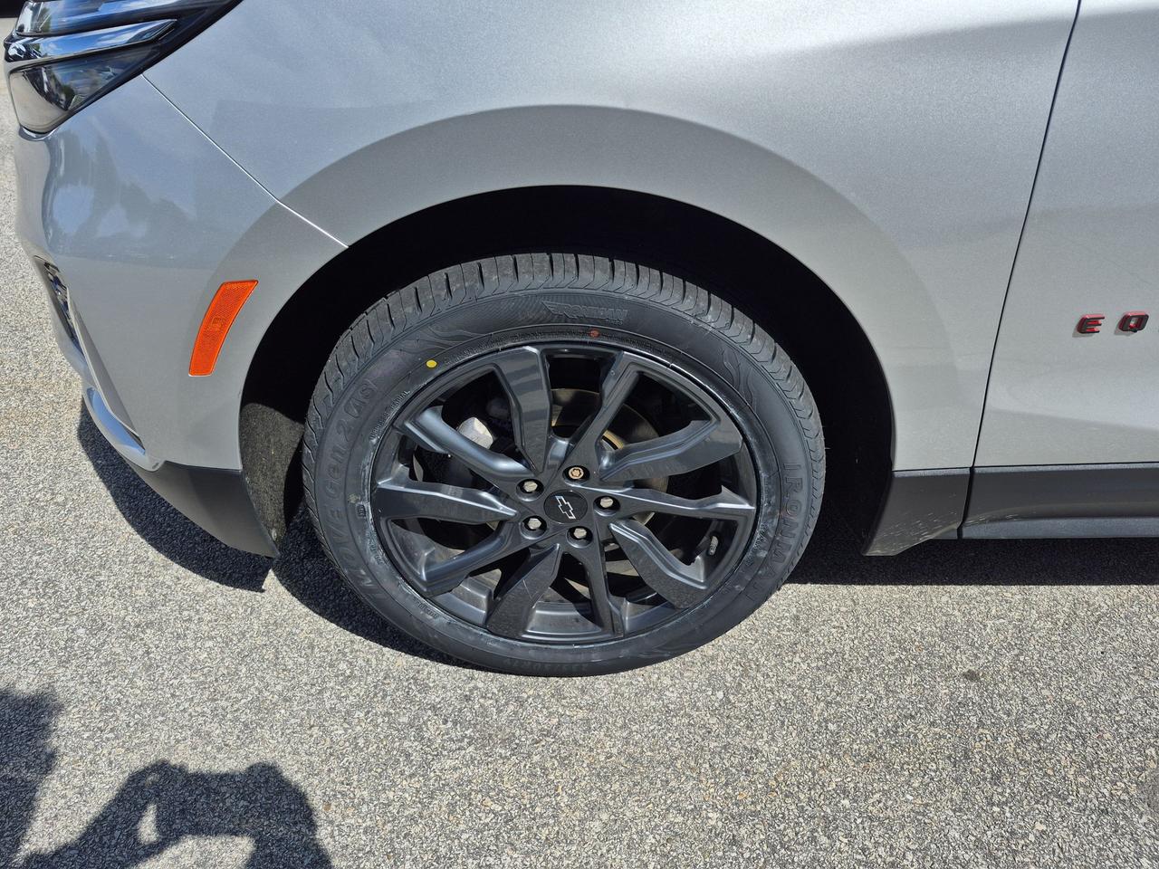 2022 Chevrolet Equinox RS Photo