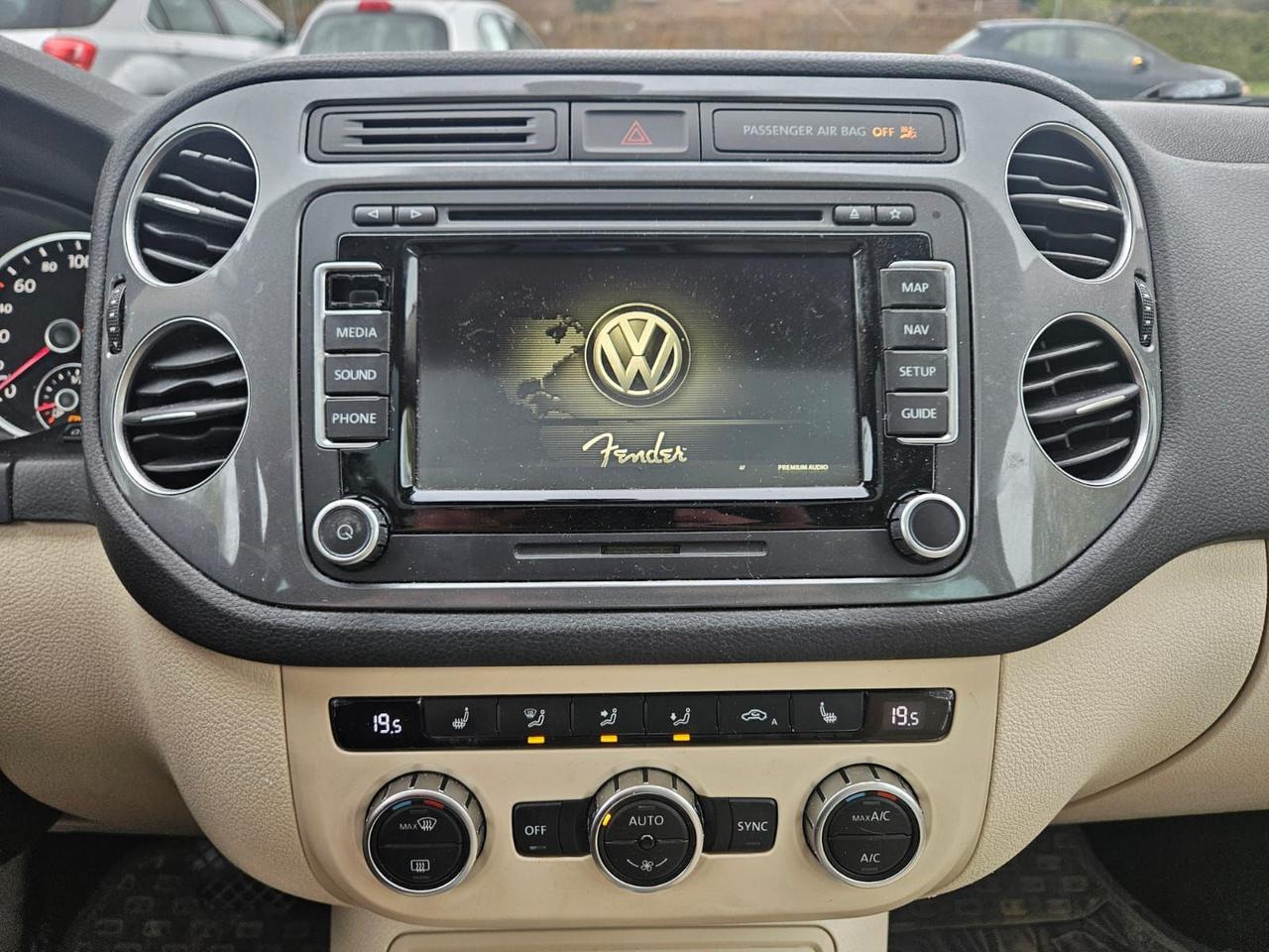 2015 Volkswagen Tiguan Highline Photo