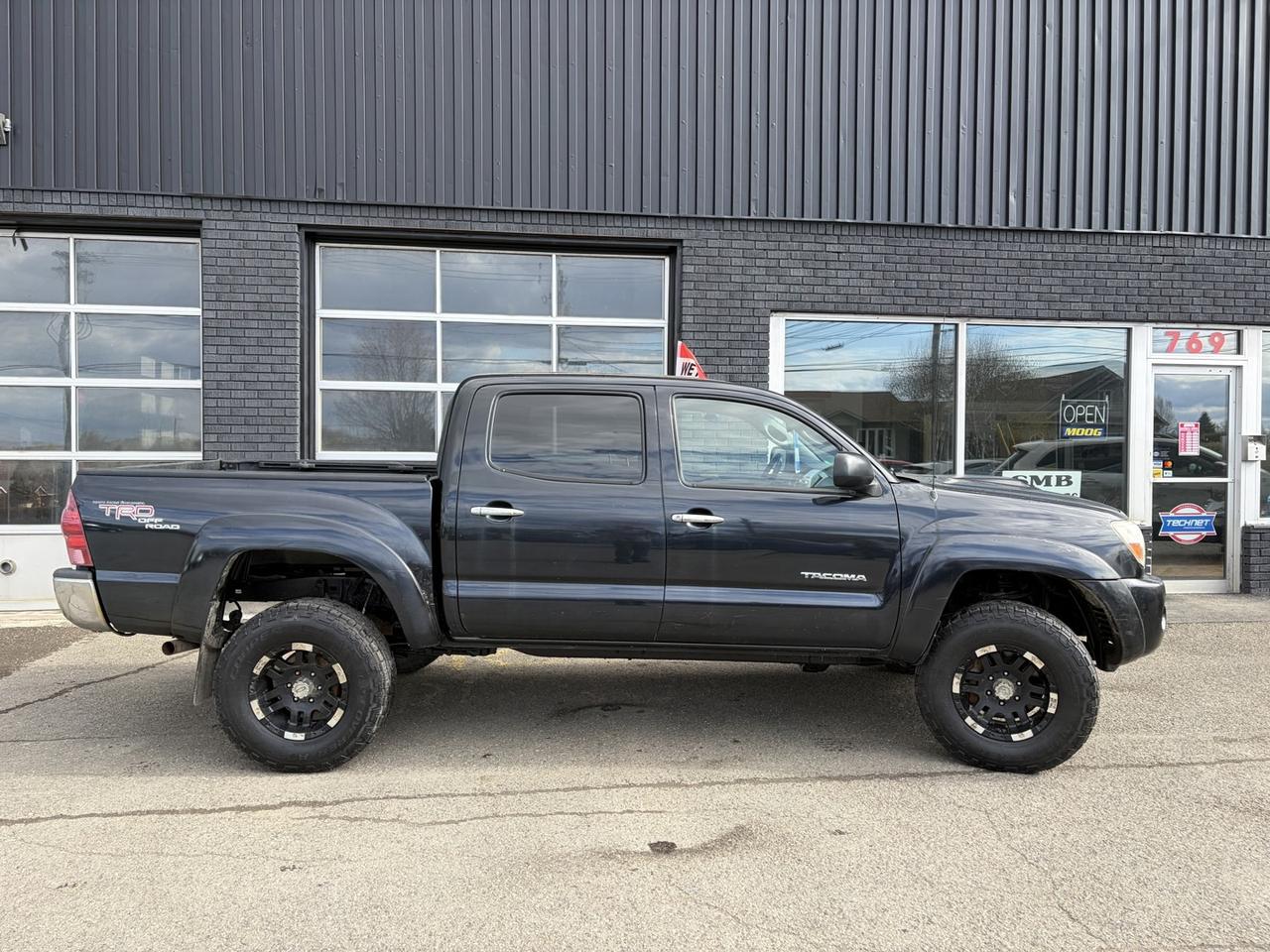 Used 2008 Toyota Tacoma Double Cab V6 4WD for sale in Grand Falls, NB