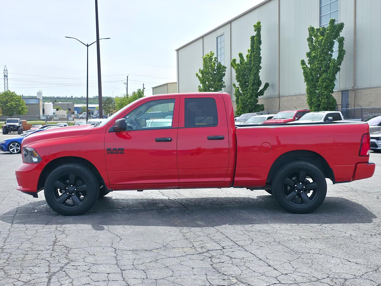 2018 RAM 1500 Express **V6 & LOW KILOMETERS** Photo