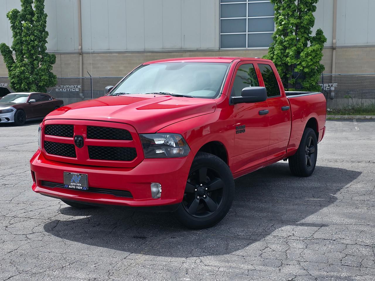 2018 RAM 1500 Express **V6 & LOW KILOMETERS** - Photo #1