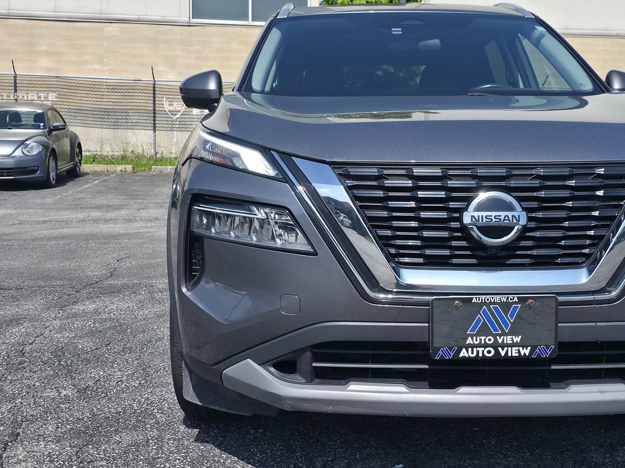2021 Nissan Rogue FWD SV *DEALER SERVICED* Photo